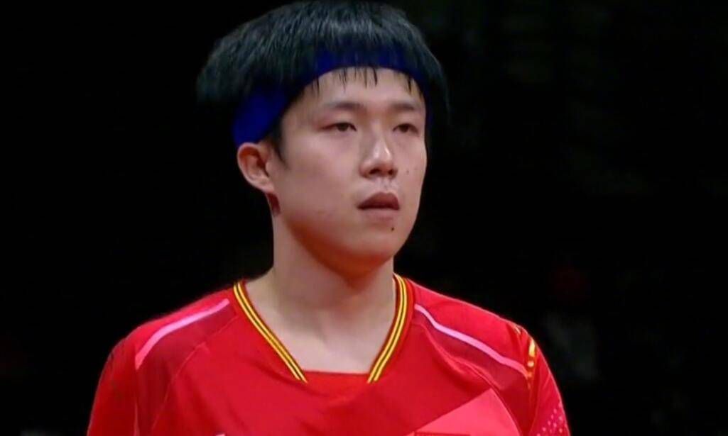 《仁心俱乐部》看片会 辛芷蕾透露和白客剧中感情 2025-03-18 3月17日，医疗轻喜剧《仁心俱乐部》在北京举行媒体看片会，导演田宇，出品人、总制片人徐立，以及主演辛芷蕾、张子贤、姚安娜、师铭泽来到现场与媒体互动交流，主创们也玩起卡点比心、还原剧中动作的默契小游戏 赵丽颖辛芷蕾合体拍新片，这些银幕双姝美极了！